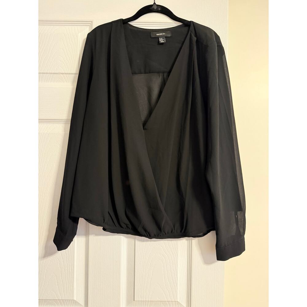 Forever 21 blouse - size 2x - Picture 1 of 3